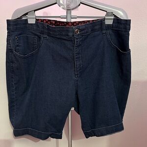EUC Lee Sinfully Soft Women's Dark Blue Denim Shorts